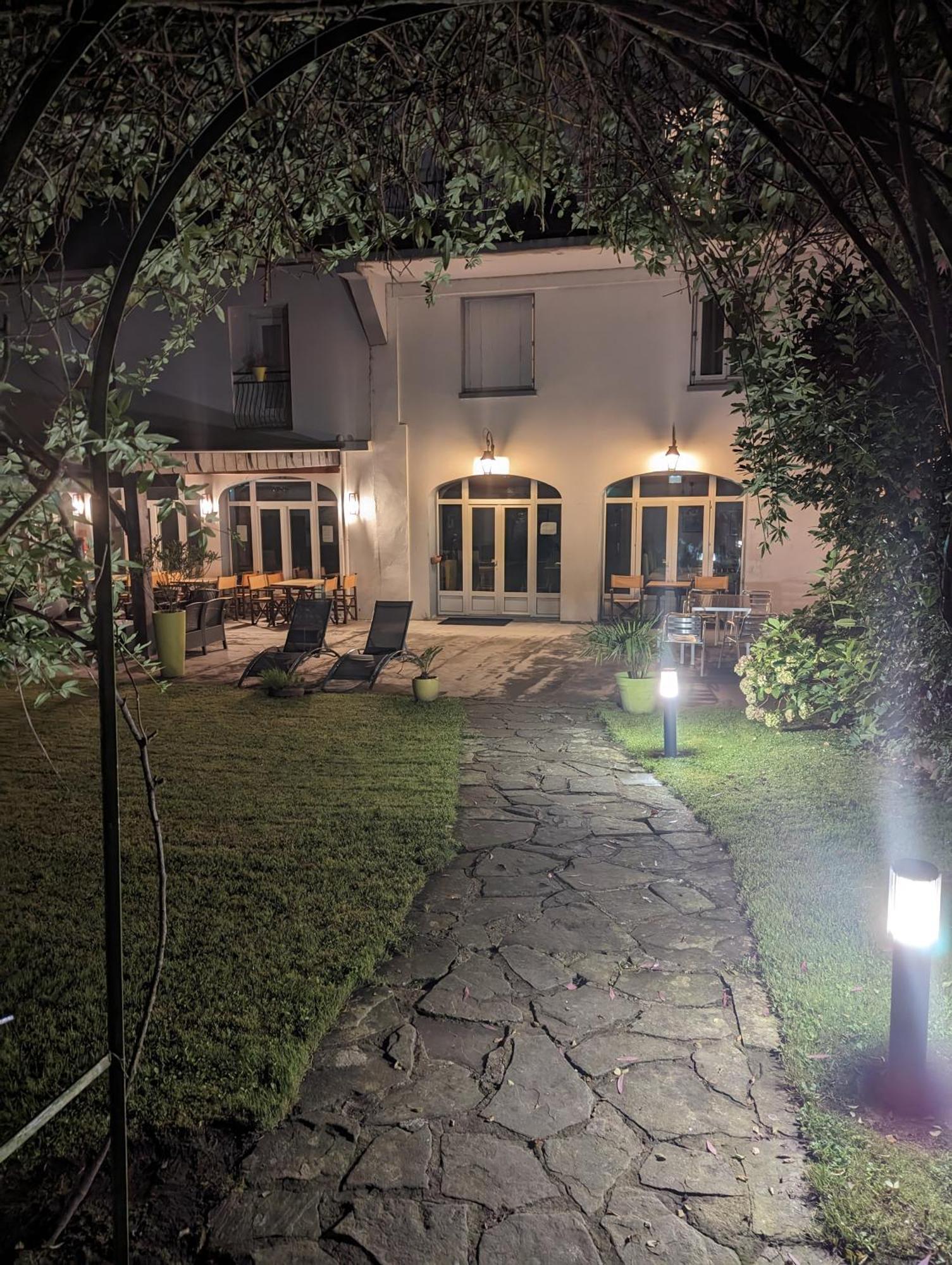 Hotel De L'Ours Арет Екстериор снимка