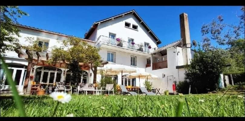 Hotel De L'Ours Арет Екстериор снимка